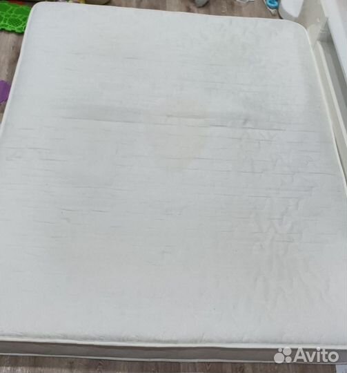 Матрас 160х200 бу