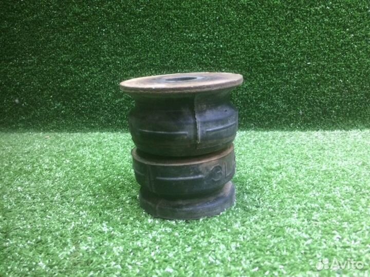 Подушка рамы кузова Toyota Land Cruiser Prado 150