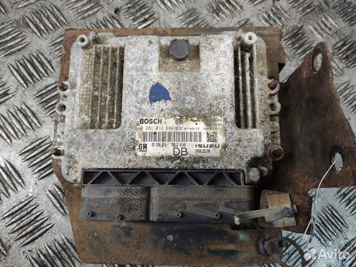 Блок управления двигателем для Opel Astra H