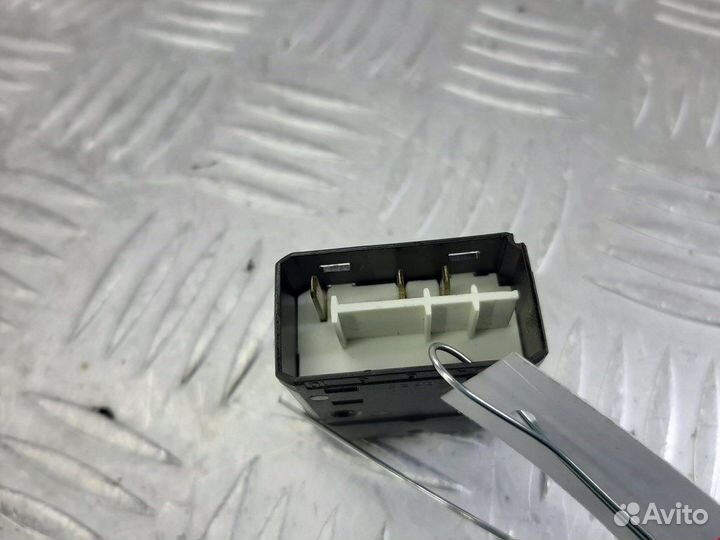 Кнопка для mercedes-benz Sprinter 2 (W906)