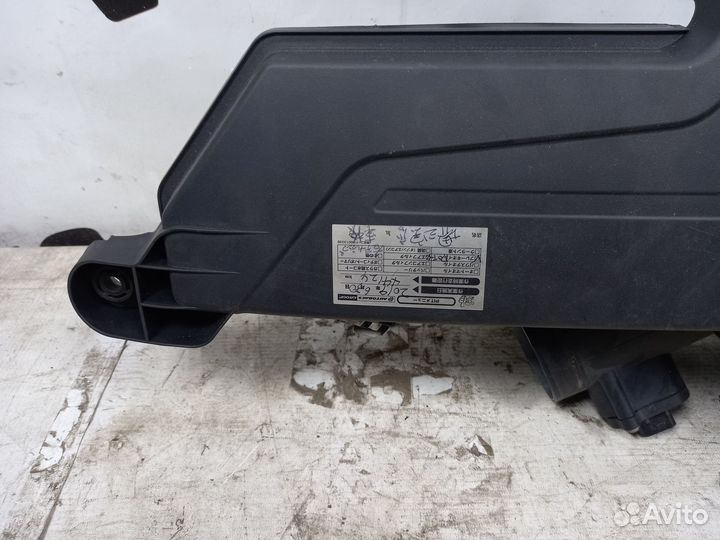 Корпус воздушного фильтра BMW F20