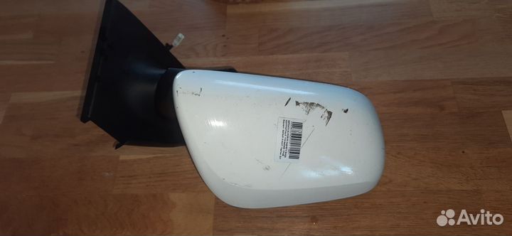 Боковое зеркало тойота витц 2007