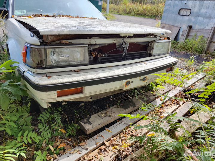 Nissan Bluebird 1.8 AT, 1985, 100 000 км