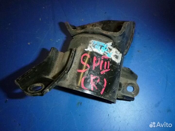Опора двигателя правая KIA sportage 2010