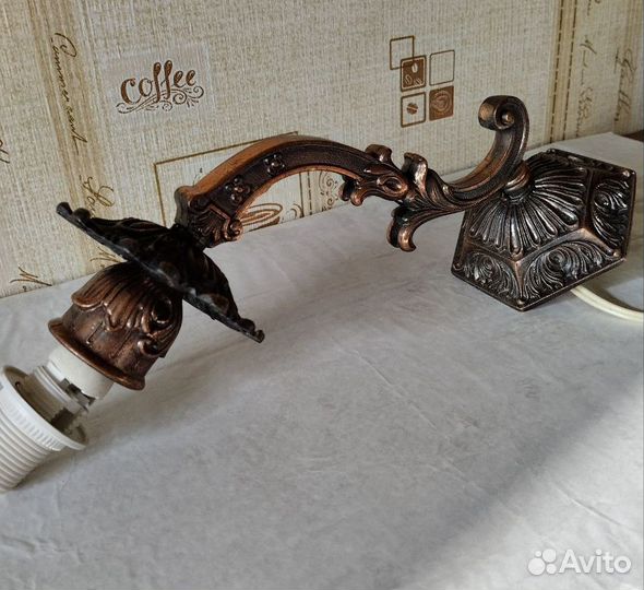 Настенный светильник бра