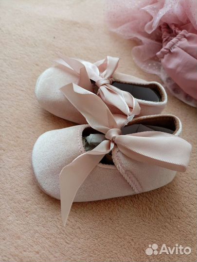 Туфельки на годик (новые)