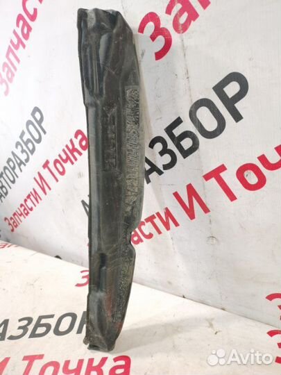 Пыльник крыла передний правый Hyundai Accent седан