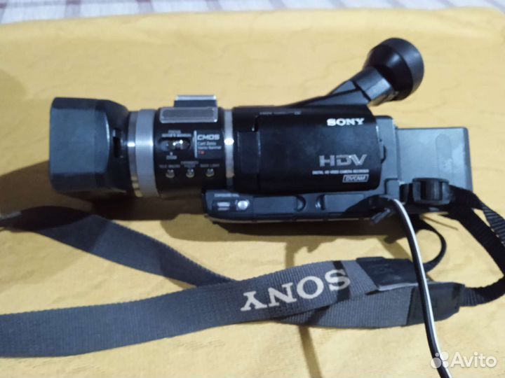 Видео камера Sony HVR A1E