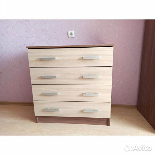 Комод вместительный