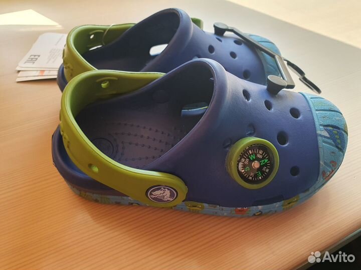 Очень редкие новые Сабо Crocs C9 (26) с компасом