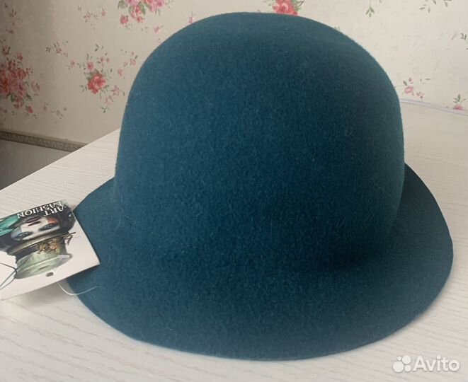 Головные уборы женские