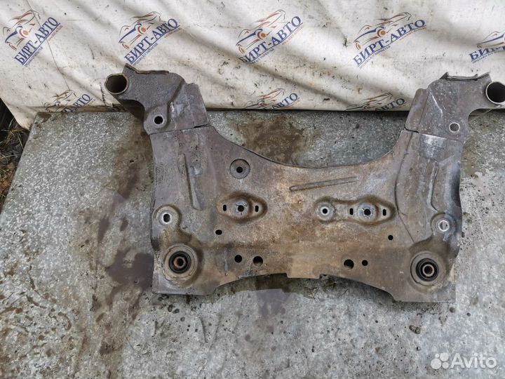 Подрамник Renault Megane III (2008—2014)