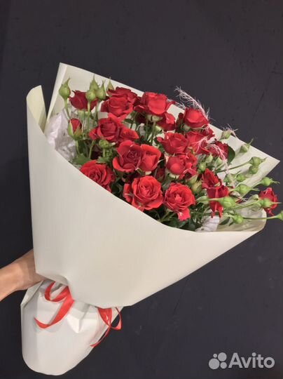 Кустовые розы Букет из кустовых роз