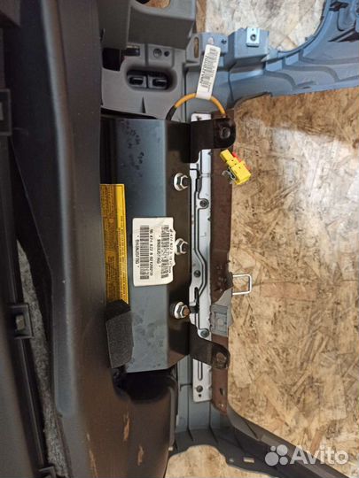 Торпедо с подушкой Chevrolet Lacetti седан