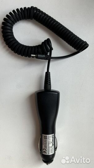 Автомобильное зарядное устройство Nokia DC-4