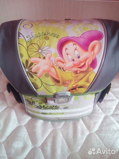 Рюкзак школьный в отл состоянии