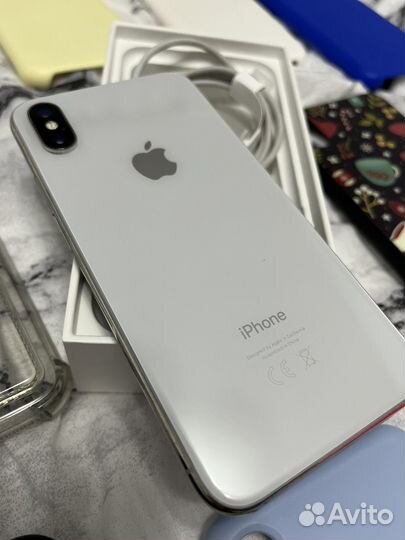 Телефон iPhone x