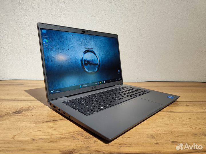 Ноутбук Dell Latitude 14 i5-1335U 8GB 256GB SSD