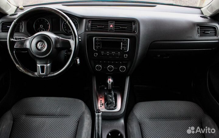 Volkswagen Jetta 1.6 AT, 2014, 198 739 км