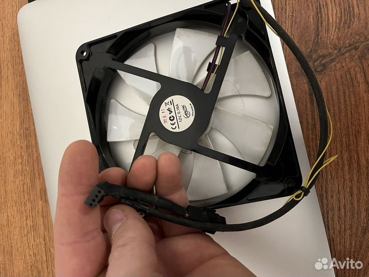 Кулер 140мм