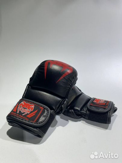 Перчатки для MMA Venum Black Red