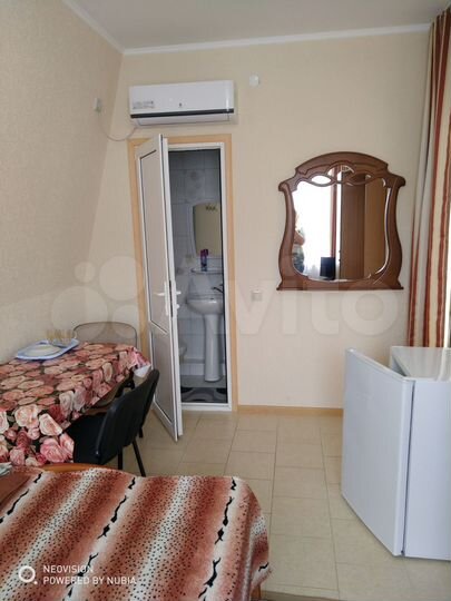 Комната 12 м² в 6-к., 1/3 эт.