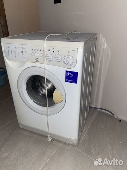 Стиральная машина Indesit w105tx