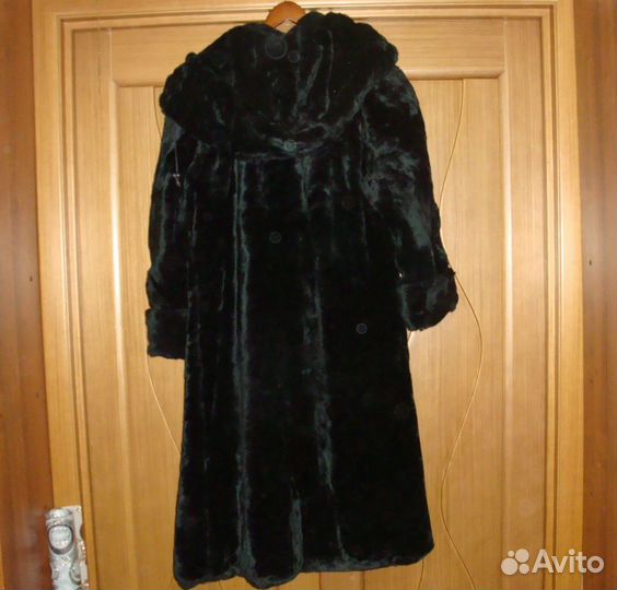 Шубка искусственная, длинная, 56-60 р-р