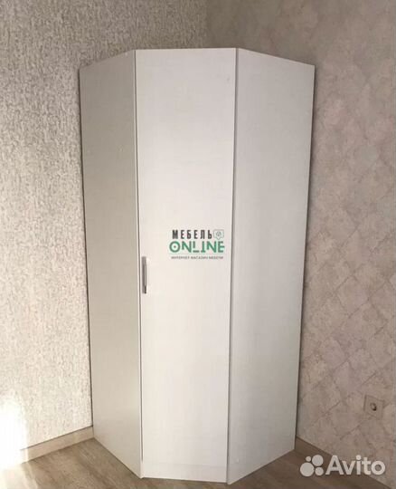 Шкаф угловой