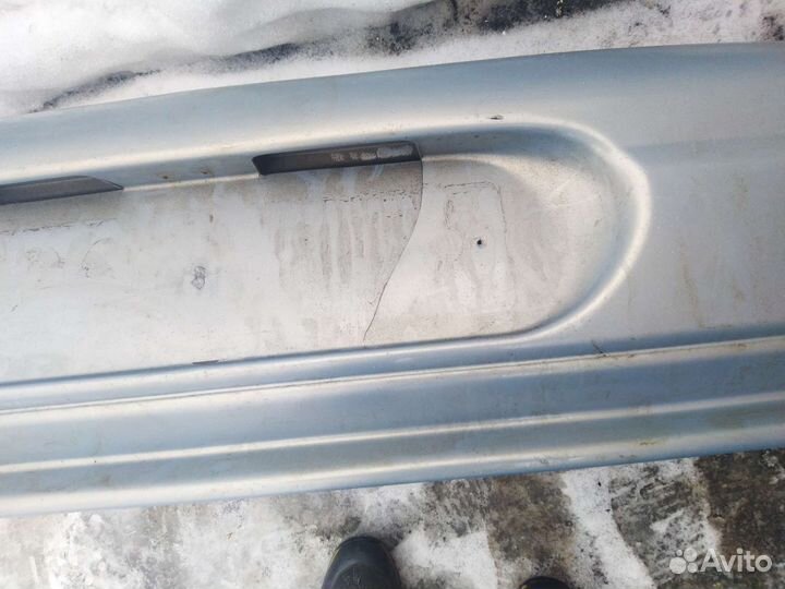 Задний бампер