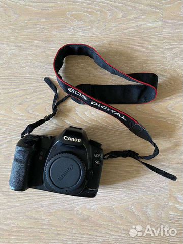 Зеркальный фотоаппарат Canon 5d mark II