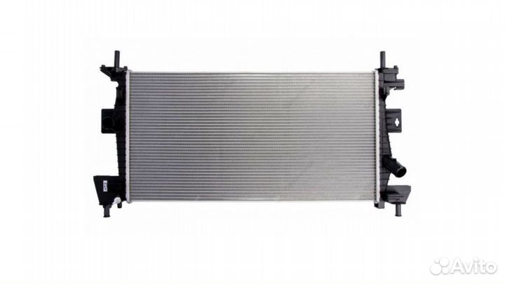 Радиатор охлаждения Ford Focus 3 11-15
