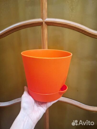 Горшок пластиковый d 15 см
