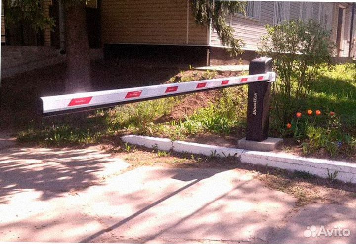 Шлагбаум автоматический