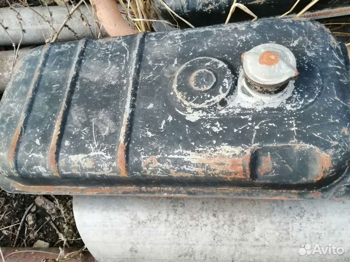 Топлевный бак УАЗ