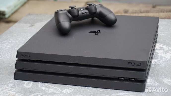 Sony playstation 4 PS4 pro