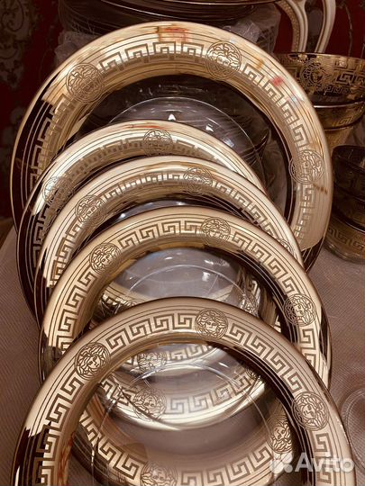 Versace тарелки,салатники,бульоницы