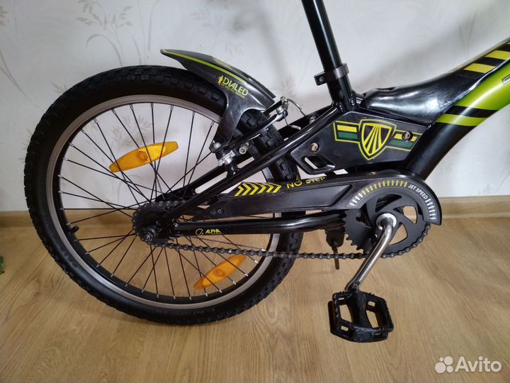 Велосипед трек колёса 20 на 6-9 лет