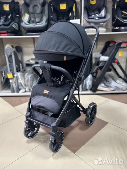 Коляска с перекидной ручкой Luxmom H2