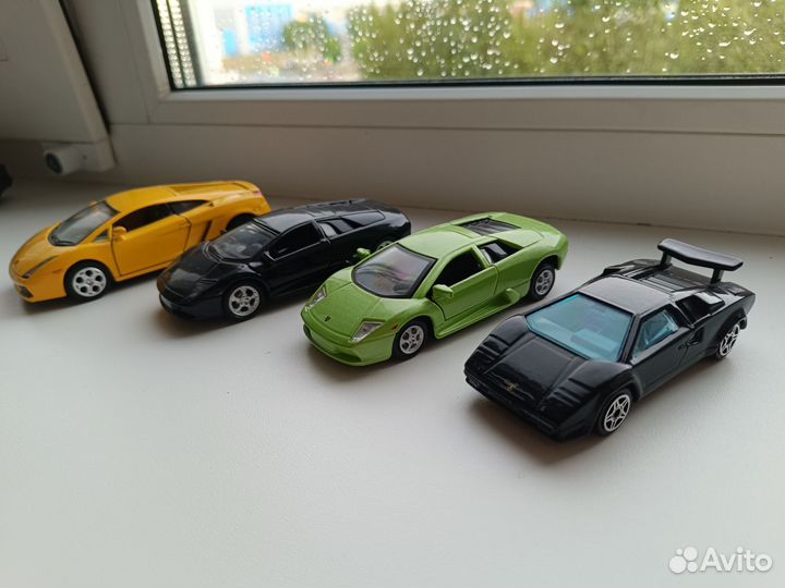 Модель автомобиля Lamborghini 1.32