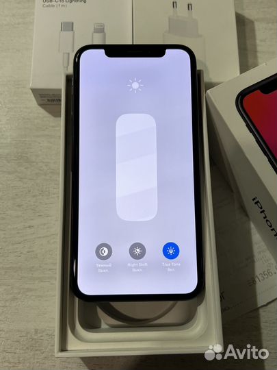 iPhone X, 256 ГБ