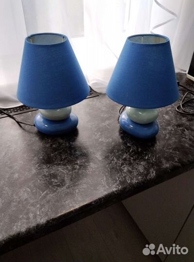 Лампа настольная