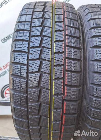 Dunlop Winter Maxx WM01 215/60 R17 96S