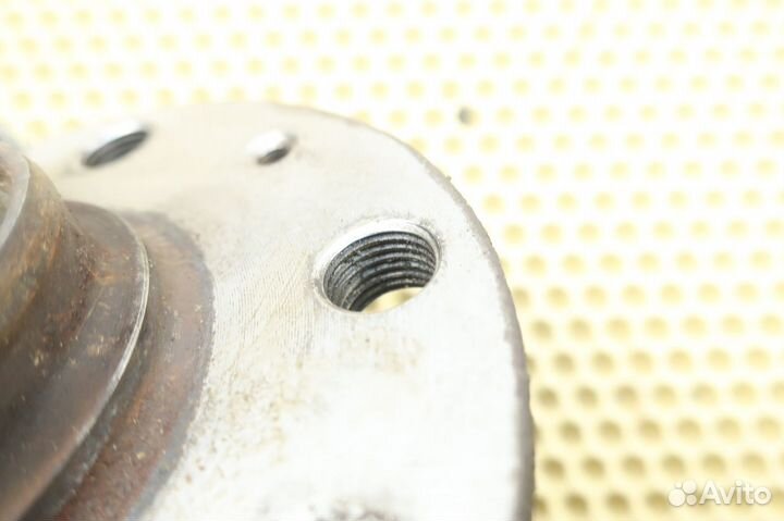 Ступица передняя VW Golf 7