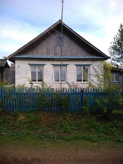 Дом 32 м² на участке 50 сот.