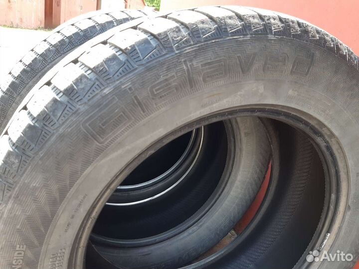 Gislaved Nord Frost 200 SUV 235/60 R17
