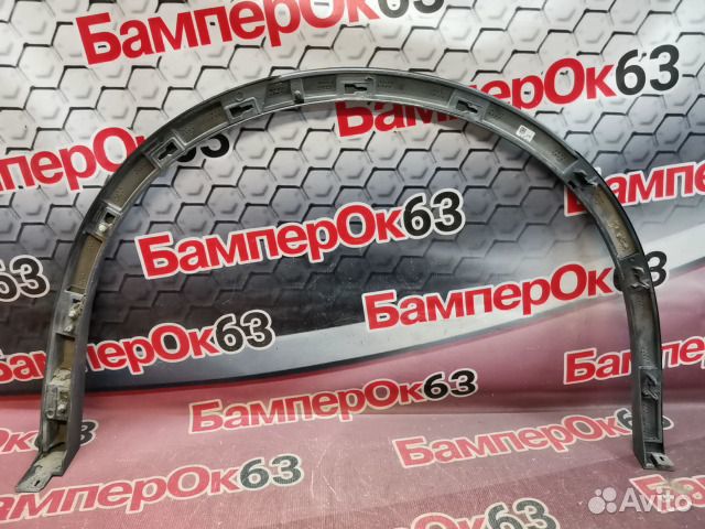 Накладка крыла задний правый Volkswagen Touareg