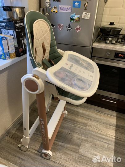 Бронь. Стул для кормления Happy baby