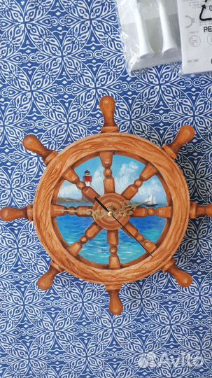 Часы штурвал