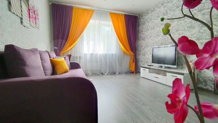 2-к. квартира, 42 м², 2/4 эт.